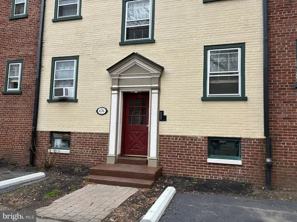 676 Perth Pl APT B, Philadelphia, PA 19123