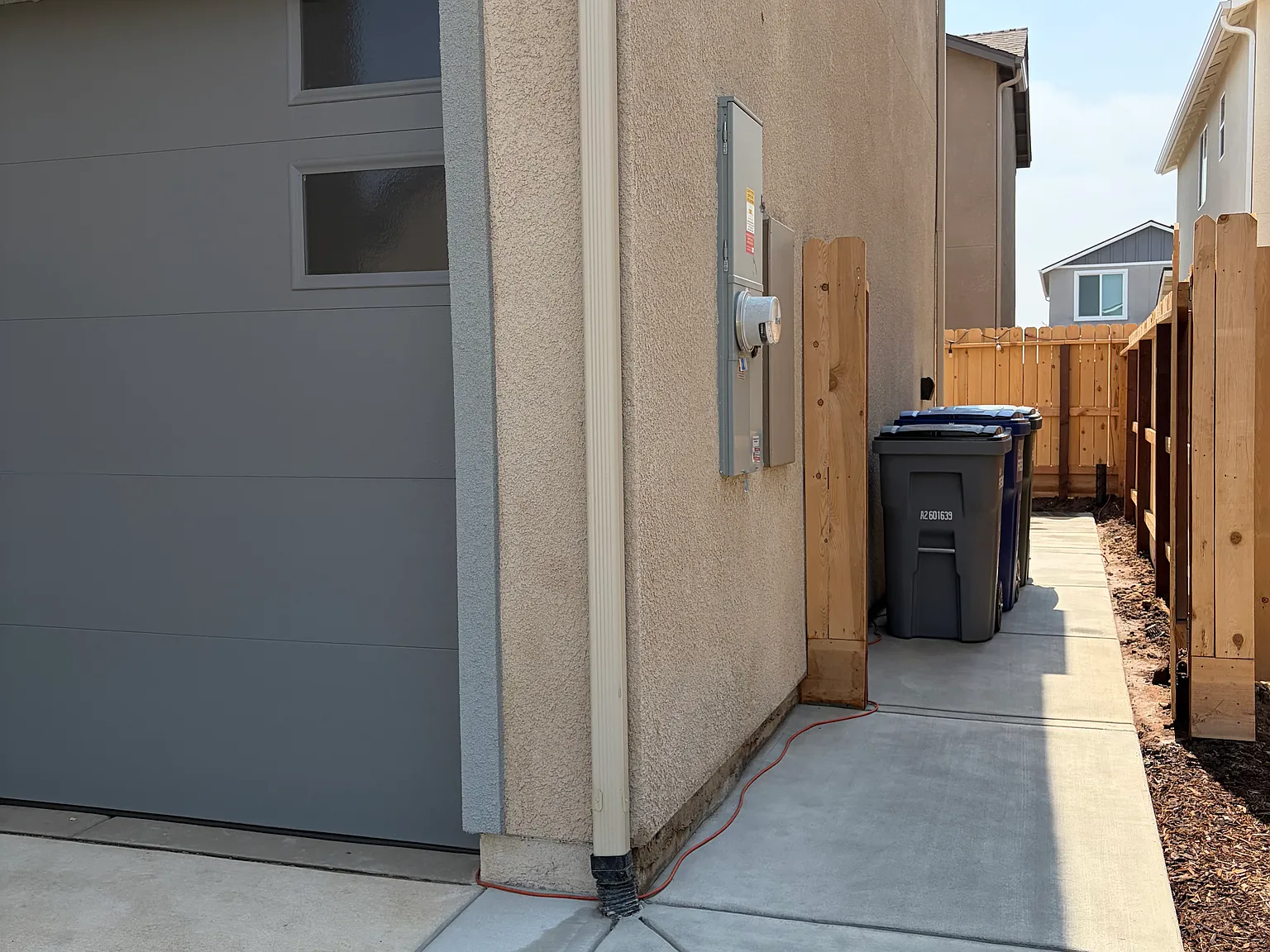 3 bed, 1227 sqft, $2,695 — Photo 4