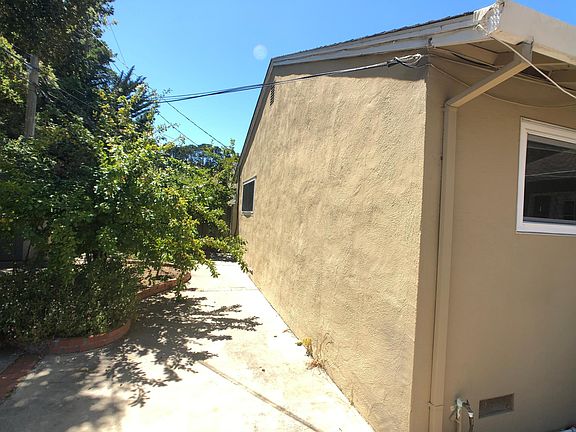 5th image of 2351 Princeton Dr