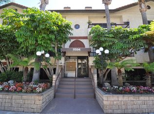 11594 Moorpark St APT 205, Studio City, CA 91604