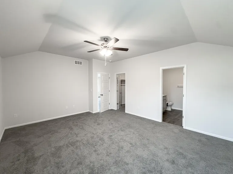 622 N Pecan St — Photo 16