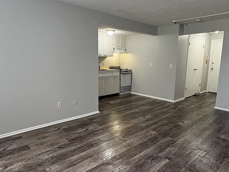 41 Cherry St #8 — Photo 1