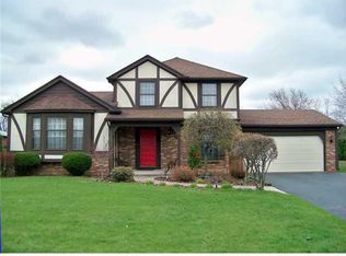 35 Rosemont Cir, Rochester, NY 14617