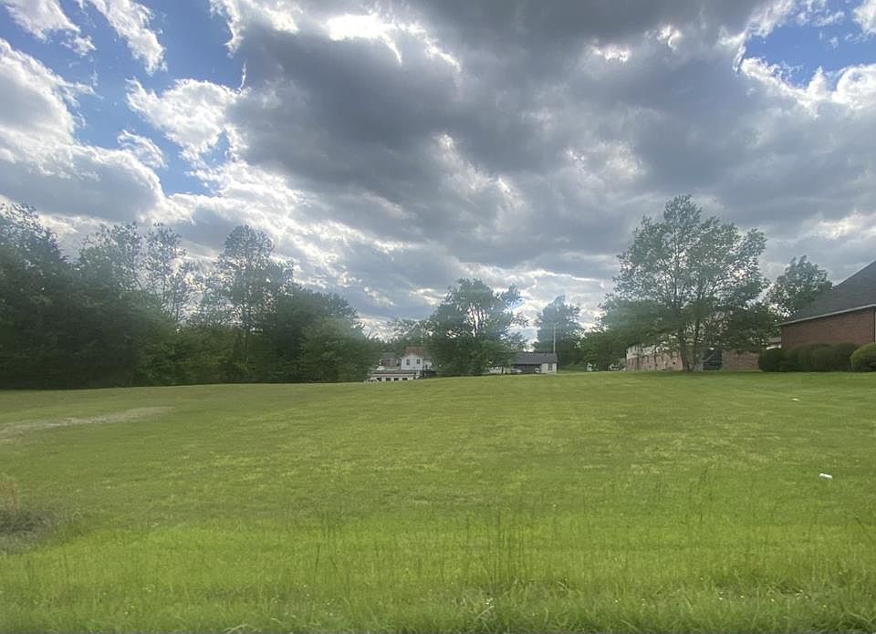 1st image of 0 N Willow Ave