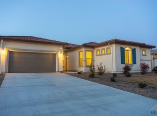 15208 Sunninghill Ave, Bakersfield, CA 93314