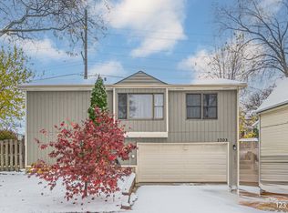 3703 Rywick Ct, Rolling Meadows, IL 60008