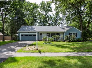 425 Converse St, Longmeadow, MA 01106