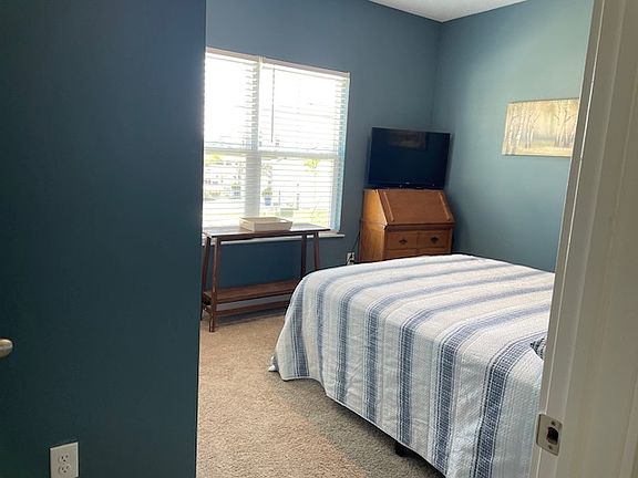 5th image of 140 Oak Valley Ct