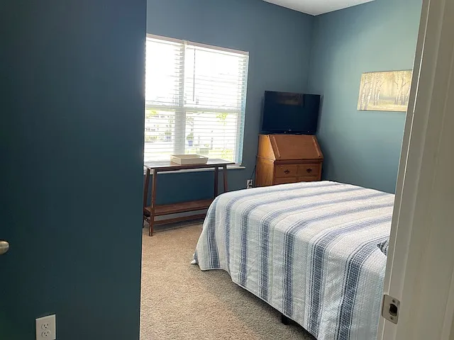 140 Valley Dr NE — Photo 5