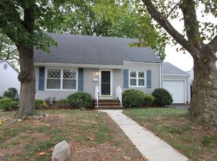 3-49 30th St, Fair Lawn, NJ 07410