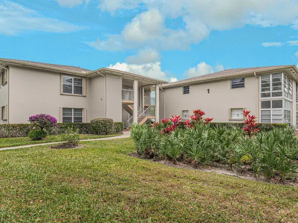 1 Lake Vista Trail #205, Port St Lucie, FL 34952
