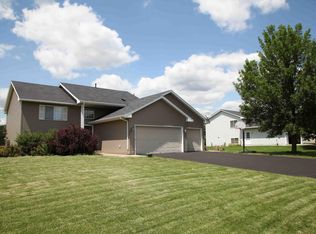 16889 Firestone Way, Farmington, MN 55024