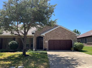 5720 Ridgerock Rd, Fort Worth, TX 76132