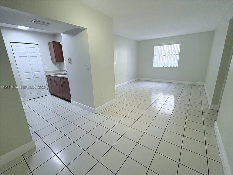 500 NW 114th Ave #101 — Photo 2