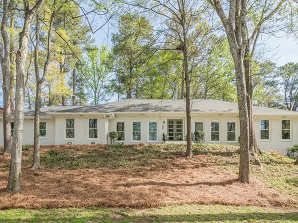 2729 Ridge Valley Rd NW, Atlanta, GA 30327