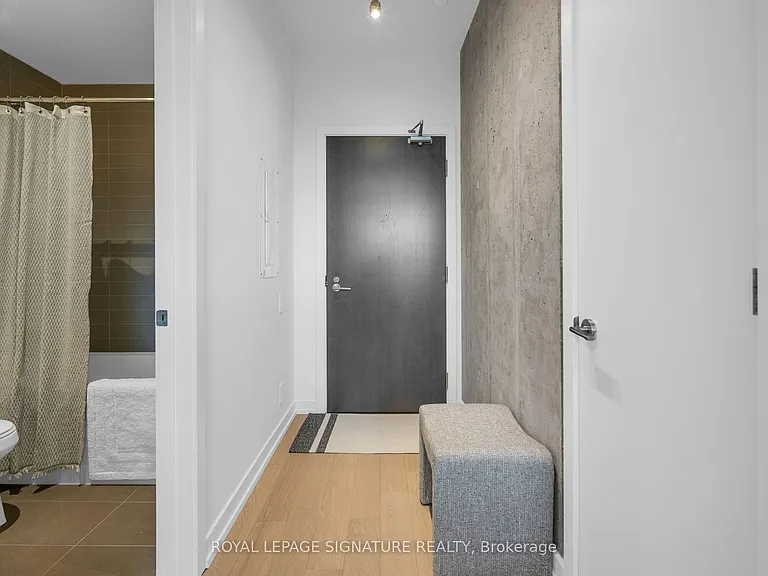 11 Charlotte St #606 — Photo 15