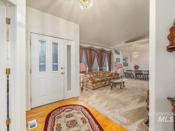 4th image of 3616 S Kimball Ave