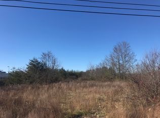 N Main St, Crossville, TN 38555