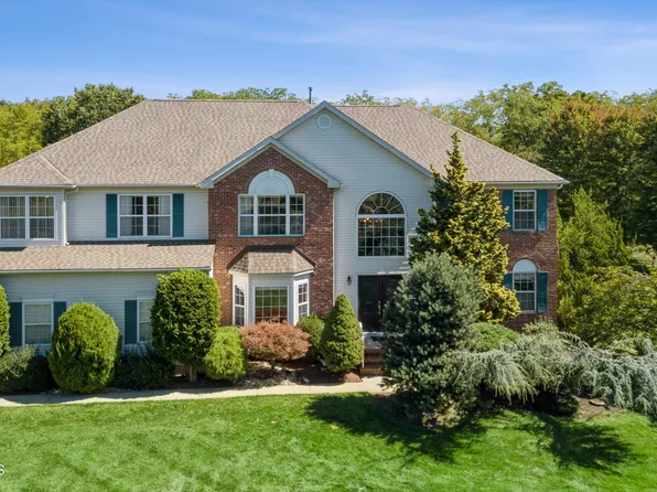 8 Nolan Drive, Millstone, NJ 08510