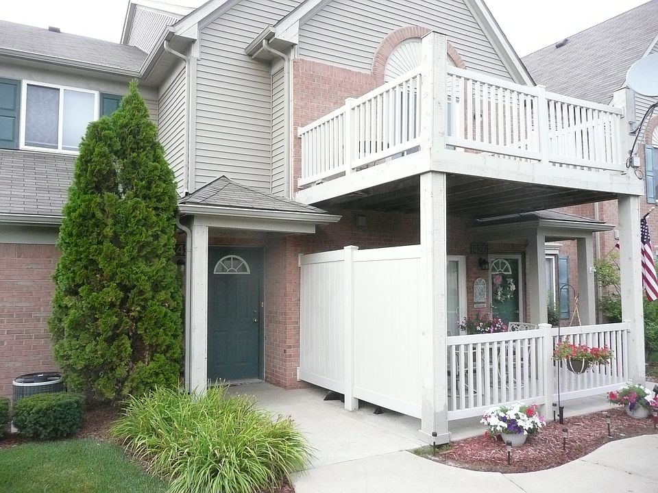 1st image of 428 Marigold Cir #69