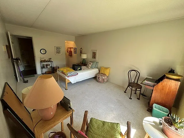 2 bed, 981 sqft, $1,850 — Photo 1