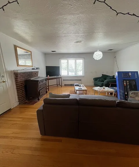 275 Tappan St #1 — Photo 11
