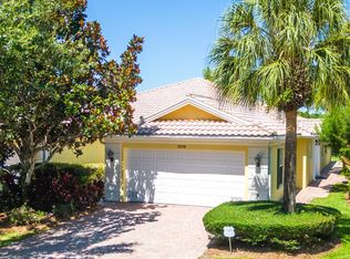 5019 Magnolia Bay Cir, Palm Beach Gardens, FL 33418