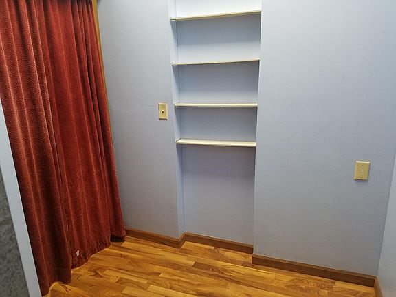 2nd image of 6520 1st St Ste 1