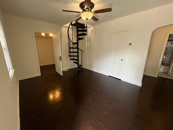 2nd image of 4910 Killam Ave