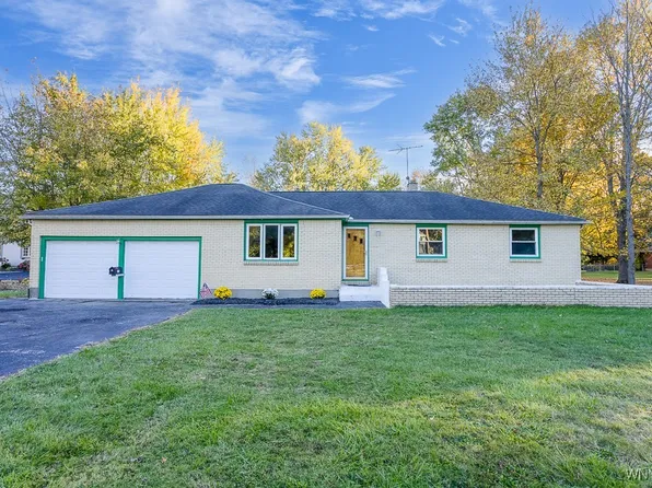 8115 Tonawanda Creek Rd, East Amherst, NY 14051