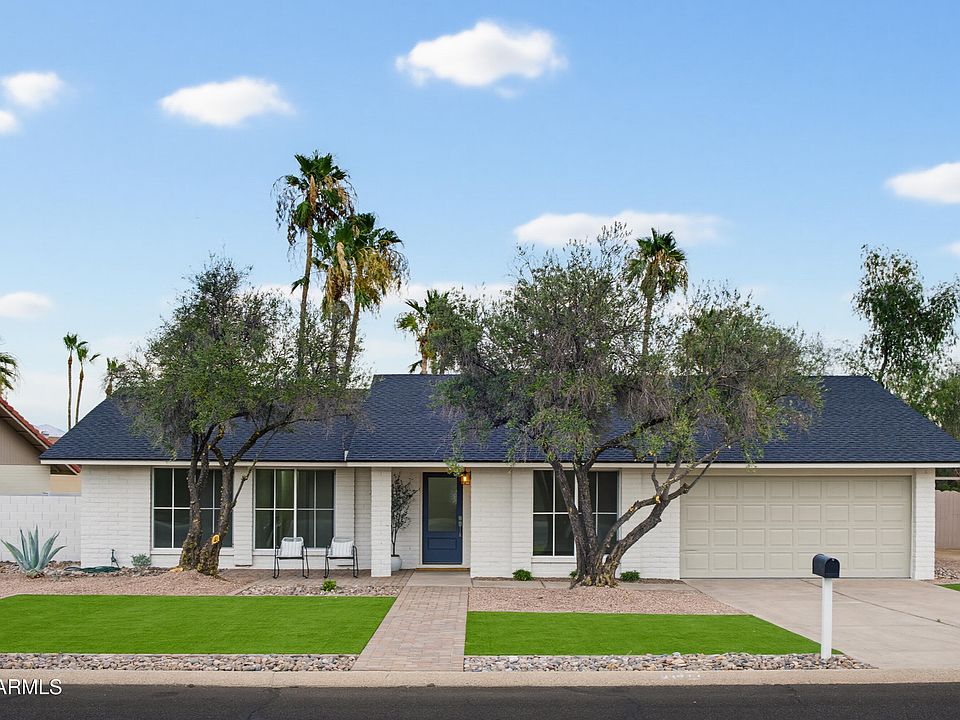 1st image of 14047 N HAMPSTEAD Drive N