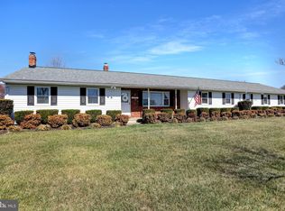 1902 Patricia Ct, Westminster, MD 21158