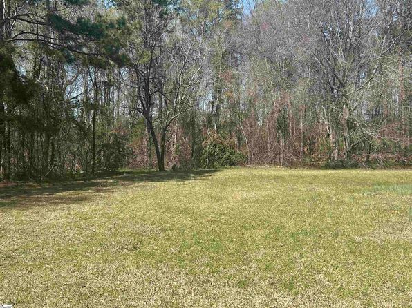 3414 W 72nd Hwy, Clinton, SC 29325