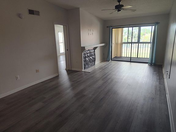 5th image of 2440 Winding Creek Blvd APT 301