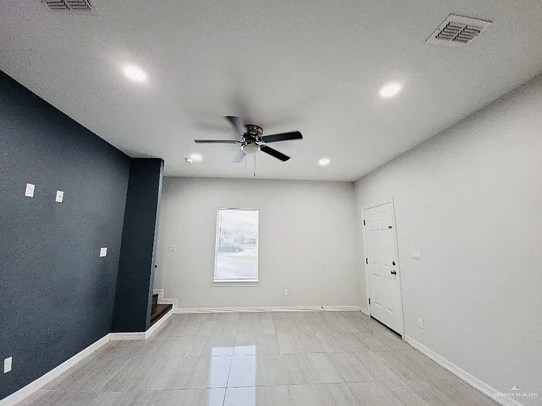 2101 Taxco Ct #2 — Photo 3