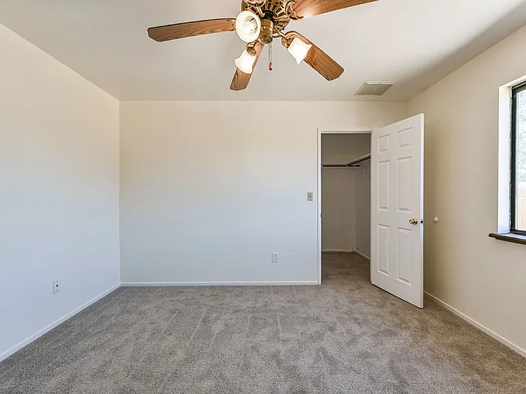 315 Reese St — Photo 24
