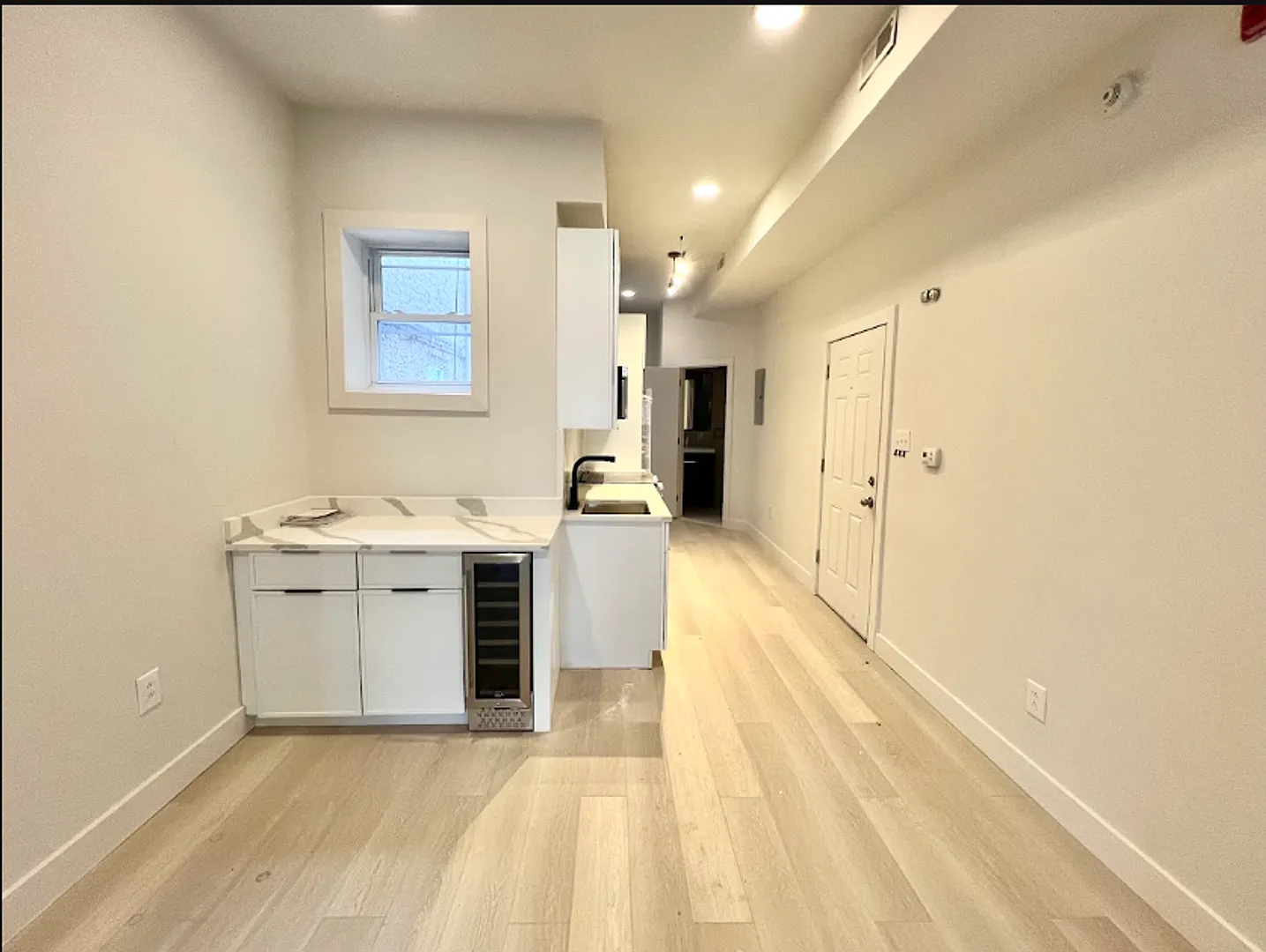Newly Renovated Apartments — Photo 2