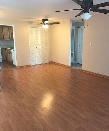 4th image of 1101 Stoughton Ct #0