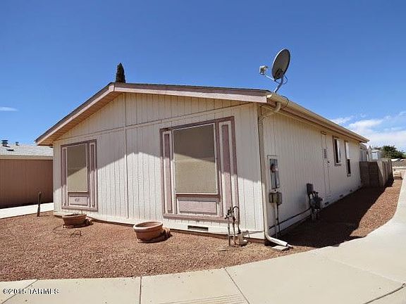 3rd image of 4951 N River Vista Dr