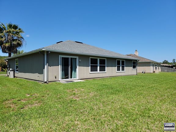 5th image of 2739 Woodsdale Dr