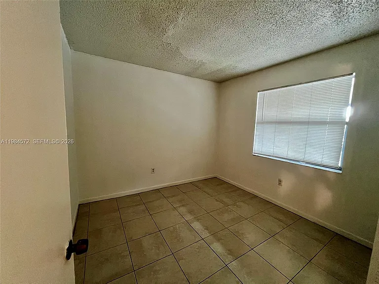 6001 Shakerwood Cir #204 — Photo 16