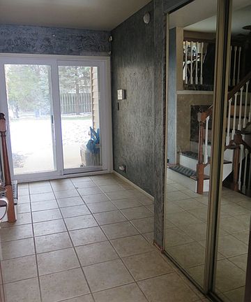 5th image of 6819 West Ave