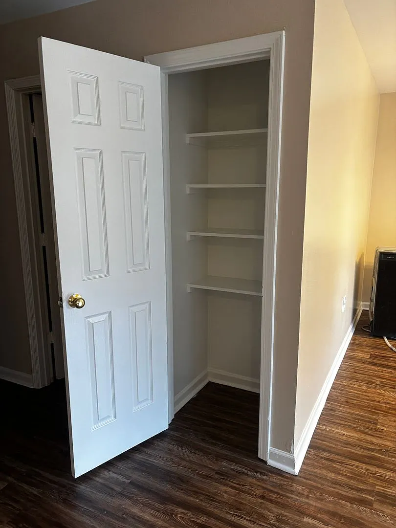 House for Rent — Photo 3