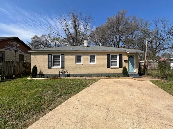 1493 Oaklawn St, Memphis, TN 38114