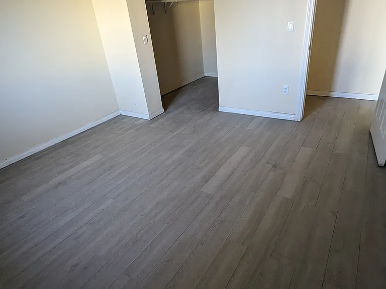 240 W Lincoln Ave W #6 — Photo 14
