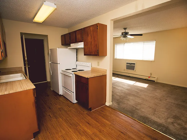 Park at 54th Apartments — Photo 4