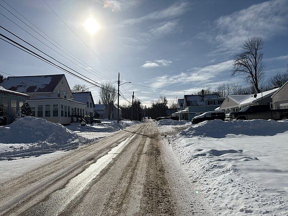 5th image of 20 Franklin St