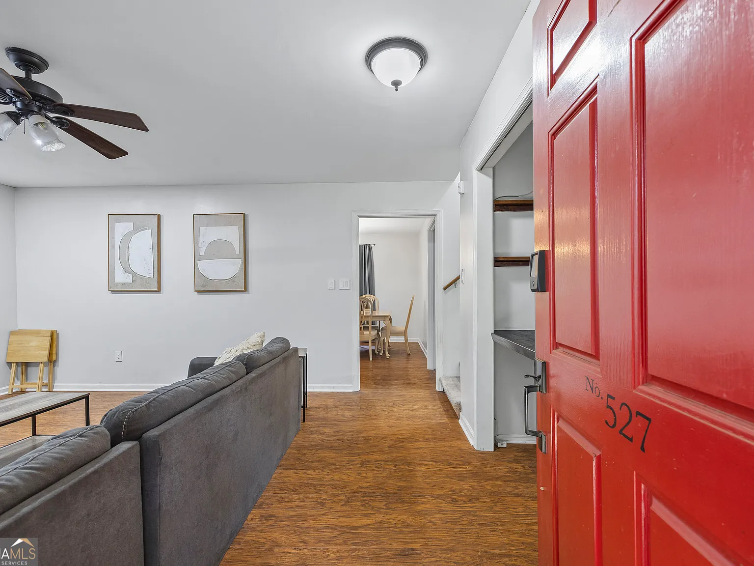 5 bed, 3.0 bath, 2012 sqft, $3,500 — Photo 4