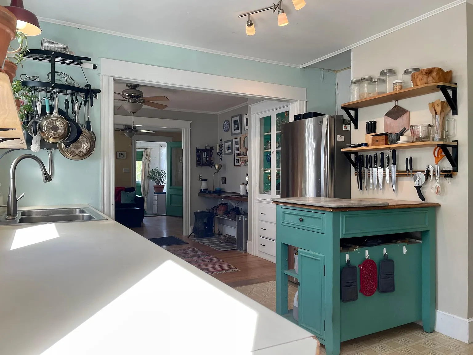 15 Gerry Ave — Photo 2