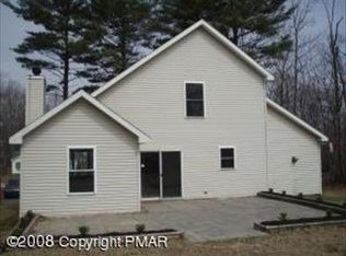 706 Pocono Dr, East Stroudsburg, PA